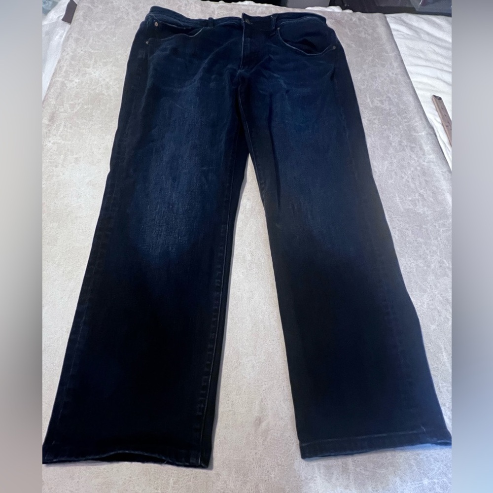 #4547. Warp & Weft Men's ORD Chicago Straight Jeans. Size 38X30